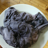 T-shirt handfärgad av mög. Skrot.